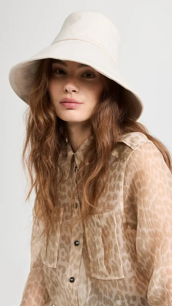 Janessa Leone Walker Bucket Organic Cotton Travel Hat – Off White (Medium)