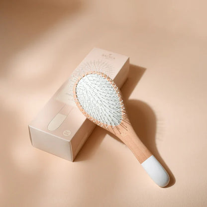 Bachca Natural Beech Wood Detangling & Volumizing Hair Brush with Flexible Nylon Pins – Small (18.5cm)