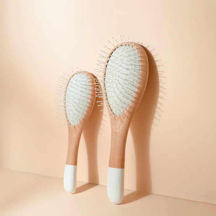 Bachca Natural Beech Wood Detangling & Volumizing Hair Brush with Flexible Nylon Pins – Small (18.5cm)
