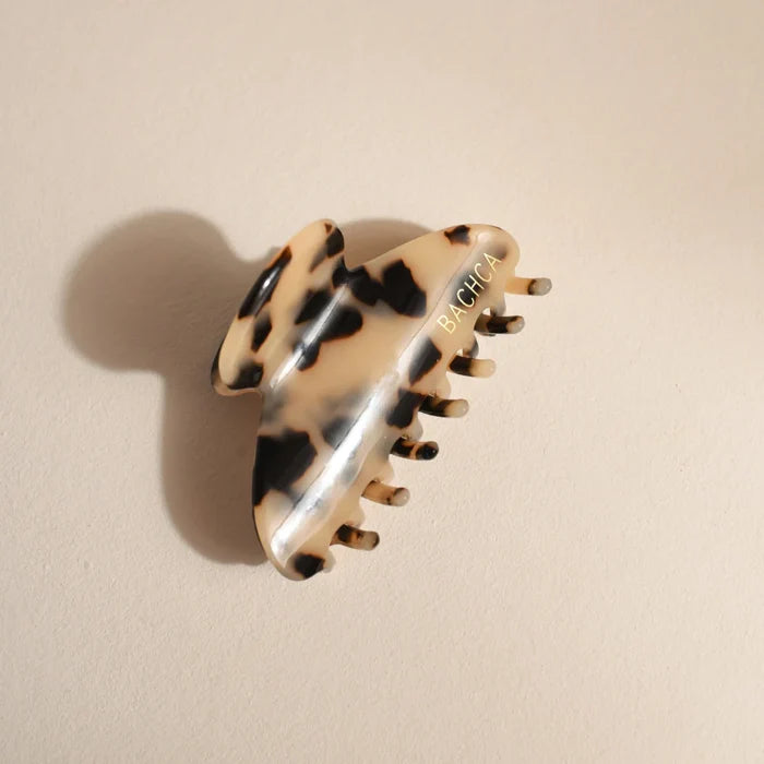 Bachca Tortoiseshell Claw Clip – Strong Hold Cellulose Acetate Hair Clip for Hair Styling (6.5cm)