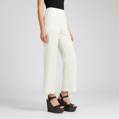 Beth Platform Leather Black worn by a model