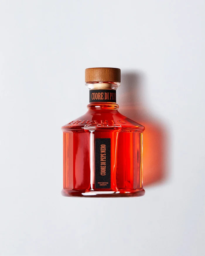 Erbario Toscano Cuore di Pepe Nero (Black Pepper Heart) Spiced Home Fragrance Diffuser 250ml