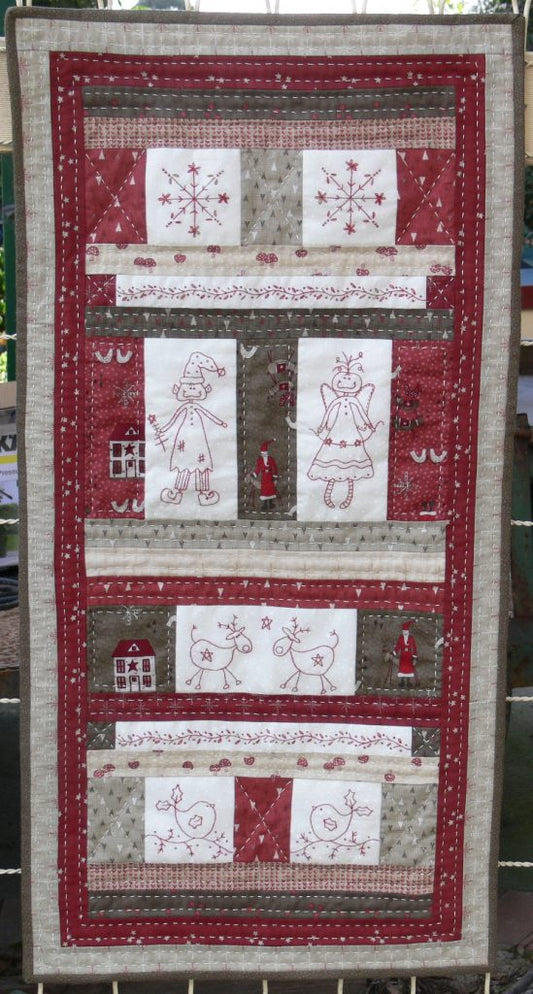 GAIL PAN IT'S CHRISTMAS PATTERN