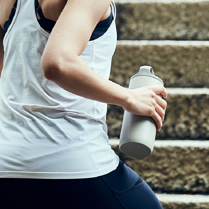 KINTO ACTIVE TUMBLER — Double-Walled Stainless Steel Tumbler 600ml / 20oz (White)