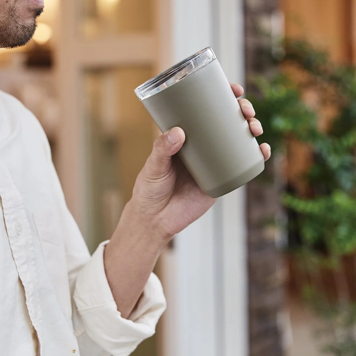 KINTO TO GO TUMBLER — Vacuum Insulated Tumbler with Plug 360ml / 12oz (Khaki)