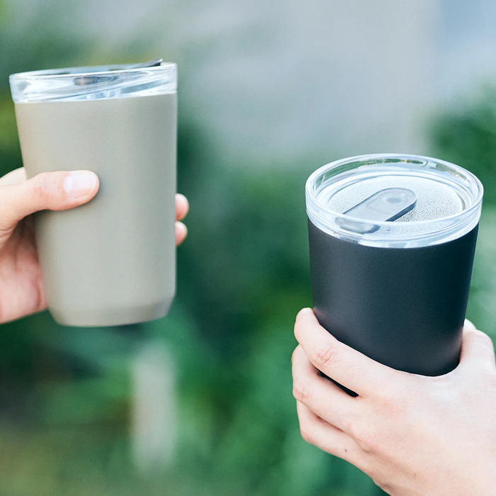 KINTO TO GO TUMBLER — Vacuum Insulated Tumbler with Plug 360ml / 12oz (Khaki)
