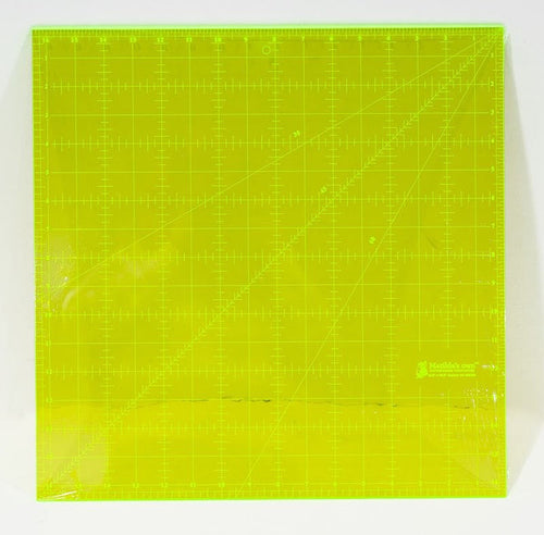 SQUARE 16.5"