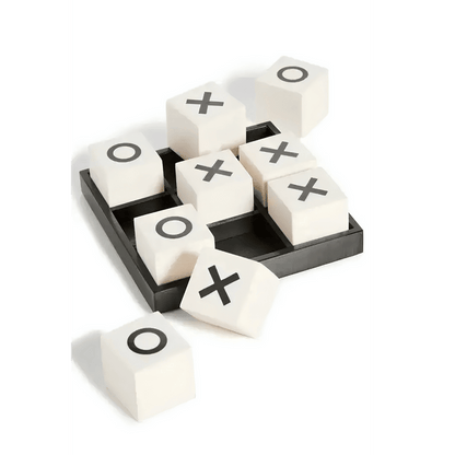 Tizo Design 8 x 8 Horn/Bone Tic Tac Toe Set