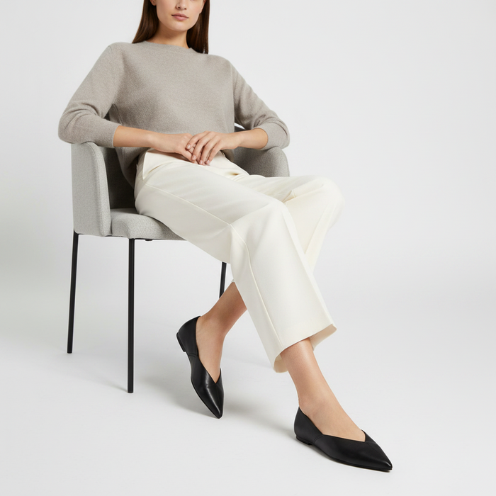 Viena Flat Black Leather worn by a model